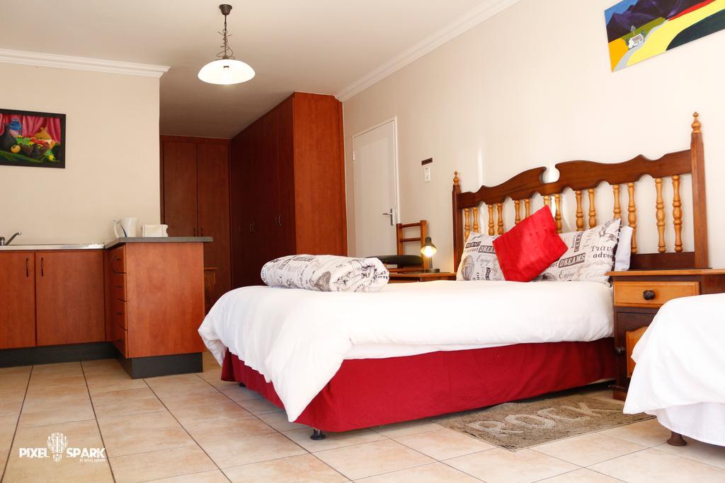 Tyday Accommodation พอร์ตเอลิซาเบธ ภายนอก รูปภาพ