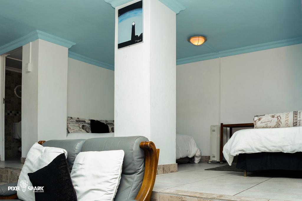 Tyday Accommodation พอร์ตเอลิซาเบธ ภายนอก รูปภาพ